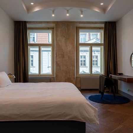 Luxury Old Town Apt, Parking Lägenhet Prag Exteriör bild